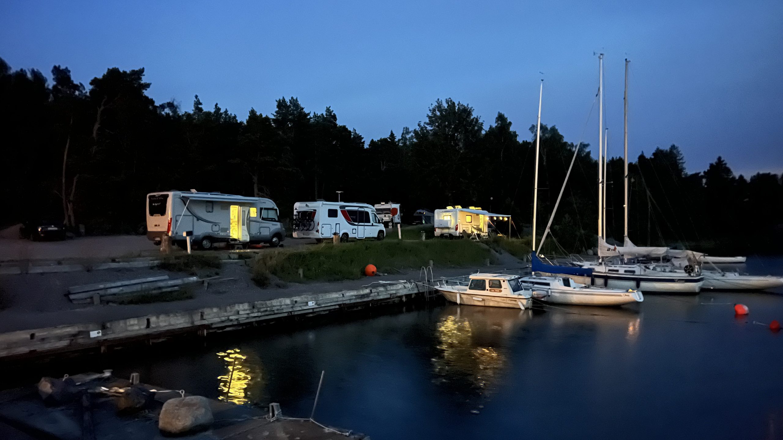 Wohnmobil Abend in Schweden