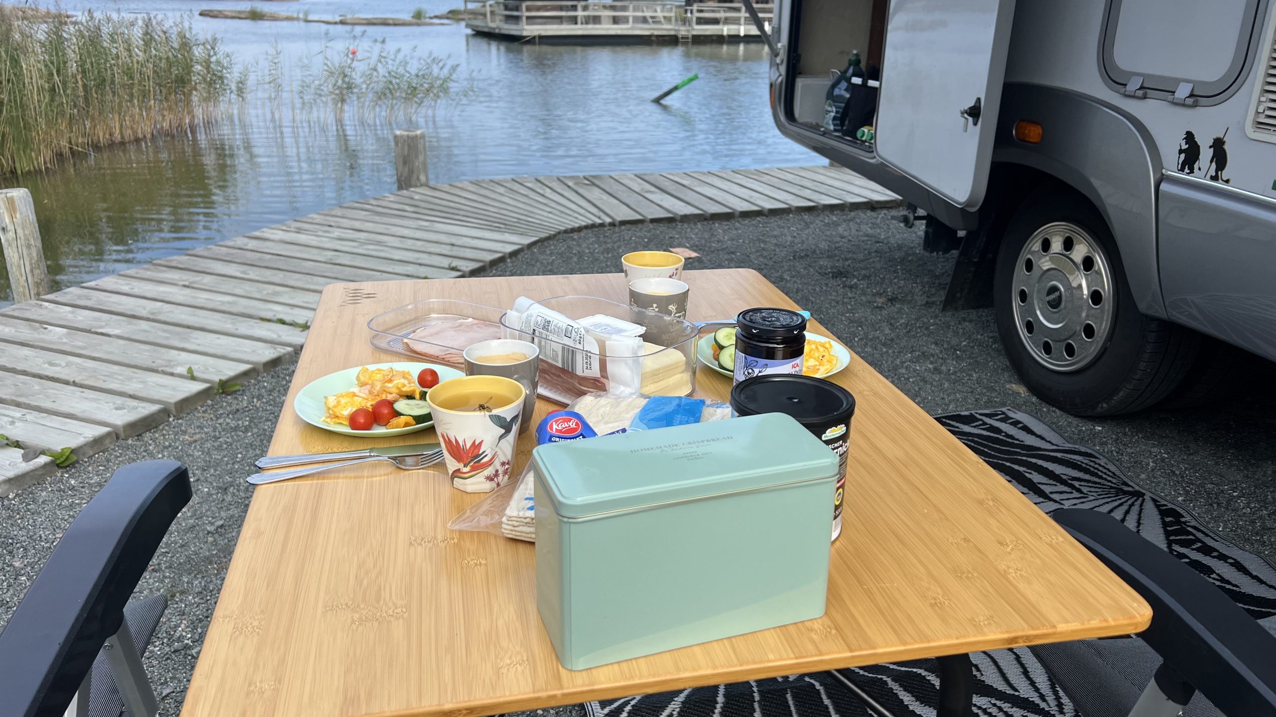 Wohnmobil Frühstück Schweden