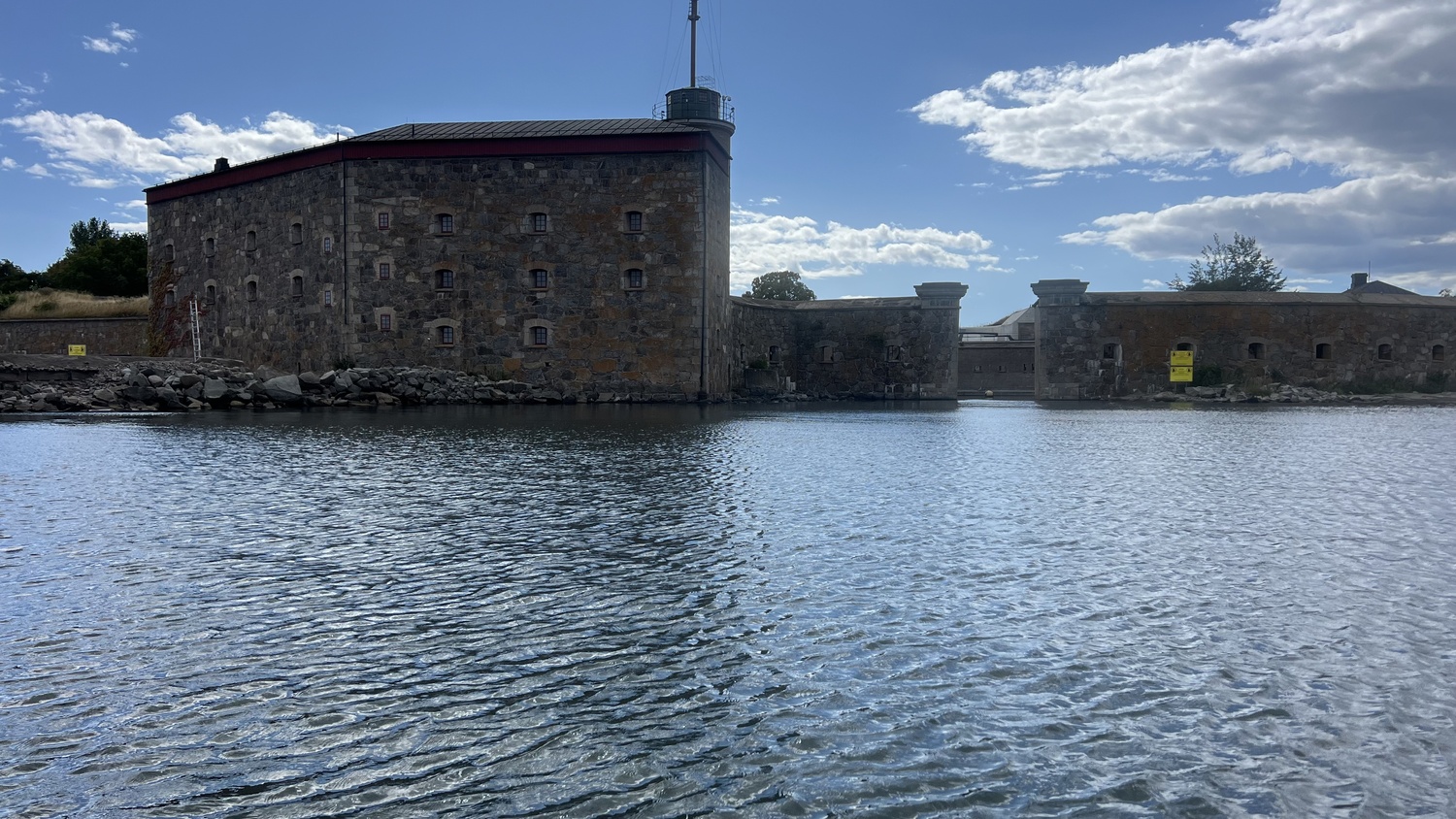 mit dem SUP vor Karlskrona, Schweden