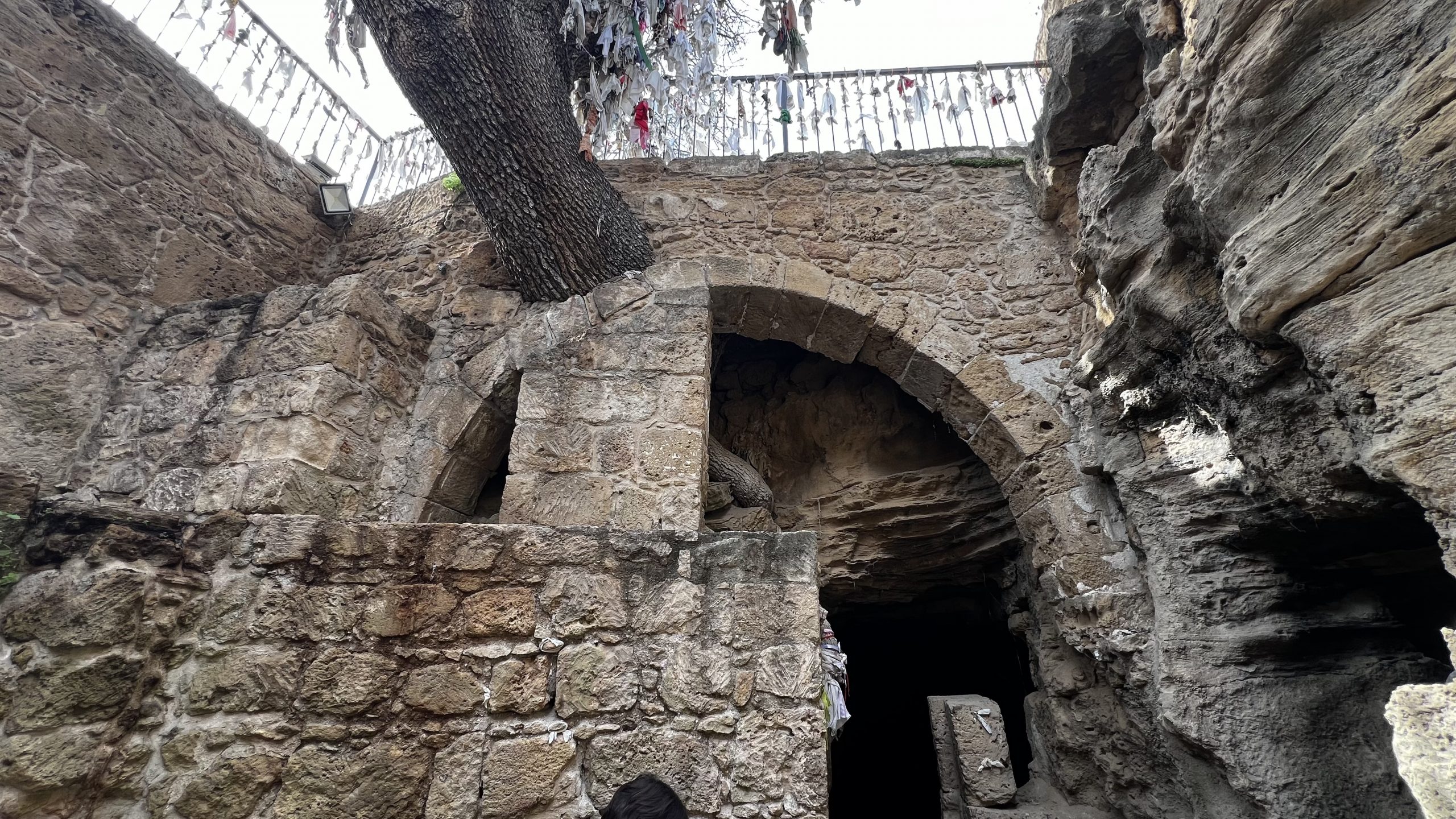 die unterirdsche Kirche